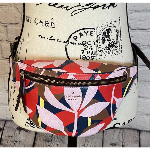 Kate Spade Jackson Tropical Toss Pink Multi Belt Bag - Picture 1 of 12